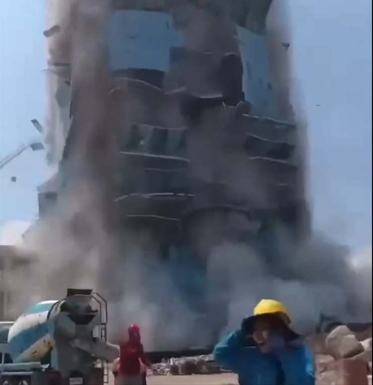 “Incomplete Building Collapses in Bangkok After Myanmar Quake”